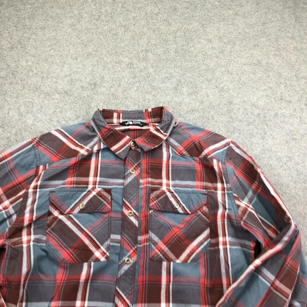 The North Face Shirt Mens Medium Red Plaid Long Sleeve Button Up Casual Outdoor